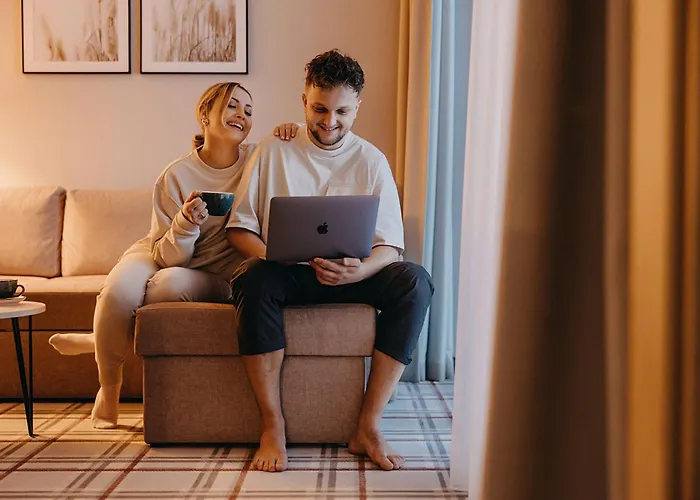 Апарт-отель Adults